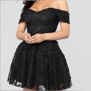 F⃨a⃨s⃨h⃨i⃨o⃨n⃨ N⃨o⃨v⃨a⃨ Britney Rose Dress